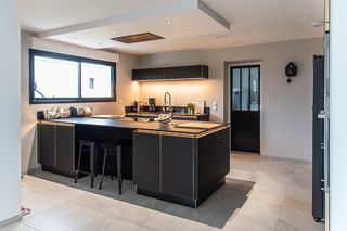  Maison 6 pi�ces 150 m� Mecquignies