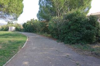  Terrain 950 m� La crau