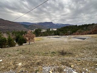  Terrain 1500 m� Bevons