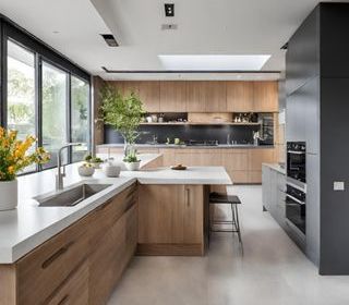  Maison 6 pi�ces 110 m� Allauch