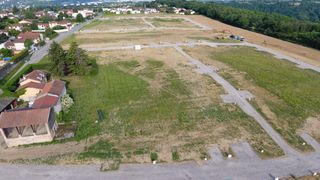  Terrain 437 m� Montanay