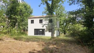  Maison 3 pi�ces 100 m� Callian