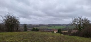  Terrain 1400 m� Clermont-sav�s