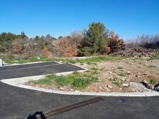  Maison 4 pi�ces 77 m� Saint-savournin