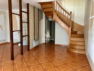  Immeuble � vendre 270 m�