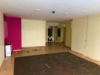  Immeuble � vendre 270 m�