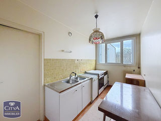  Appartement � vendre 4 pi�ces 83 m�