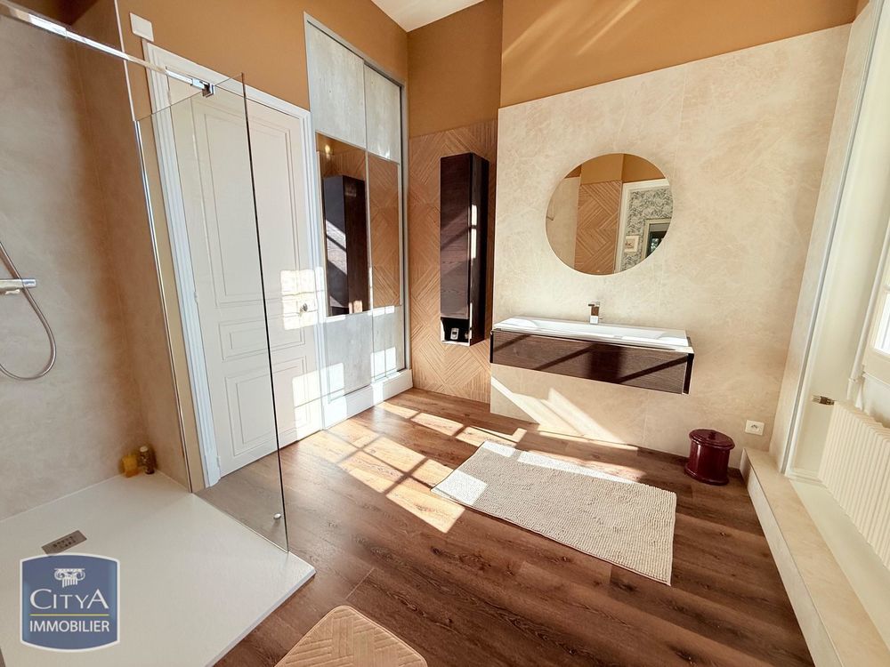 � vendre  Maison Loudun (86200)