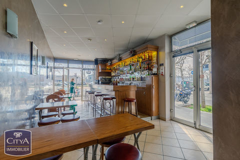 local 491400 69002 Lyon