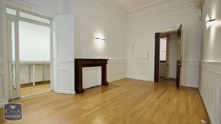  Appartement � vendre 5 pi�ces 111 m�