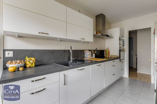  Appartement � vendre 4 pi�ces 83 m�