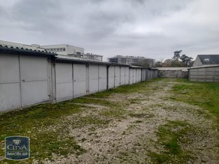  Parking / Garage � vendre 