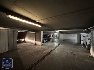  Parking / Garage � vendre 