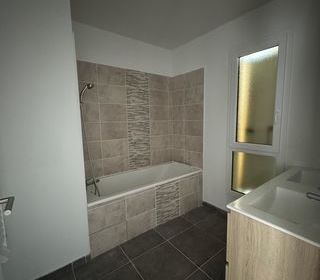  Maison � vendre 4 pi�ces 90 m�