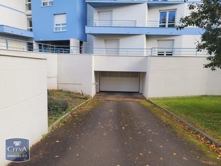  Parking / Garage � vendre 