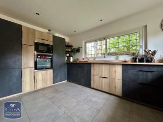  Maison � vendre 11 pi�ces 232 m�