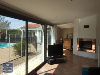  Maison � vendre 5 pi�ces 240 m�