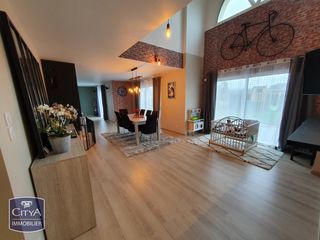  Maison � vendre 9 pi�ces 256 m�