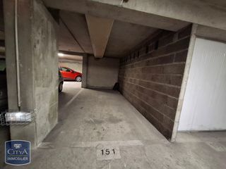  Parking / Garage � vendre 
