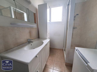  Appartement � vendre 5 pi�ces 83 m�