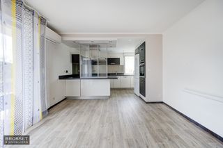  Appartement � vendre 3 pi�ces 61 m�