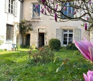  Maison � vendre 15 + pi�ces 395 m�