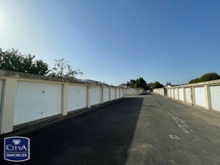  Parking / Garage � vendre 