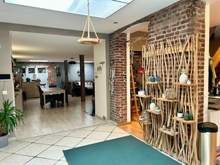  Maison � vendre 5 pi�ces 180 m�