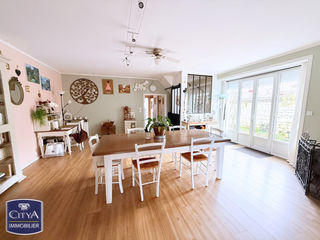  Maison � vendre 6 pi�ces 210 m�