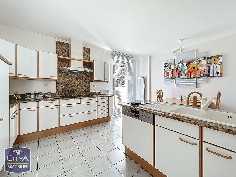 � vendre  Appartement Nimes (30900)