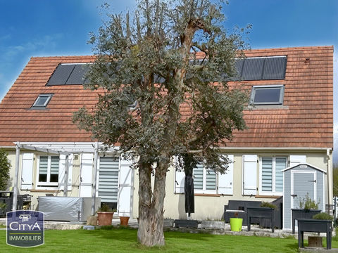   maison Maison - 5 pi�ce(s) - 136 m�