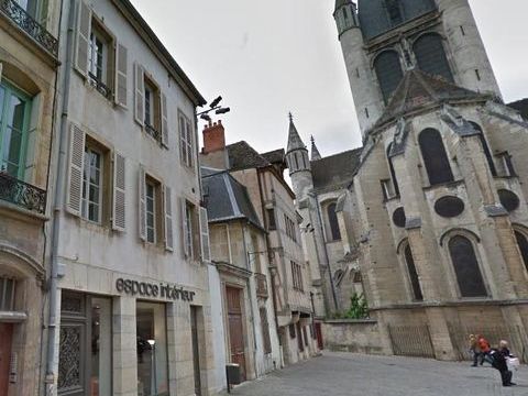 immeuble 995000 21000 Dijon