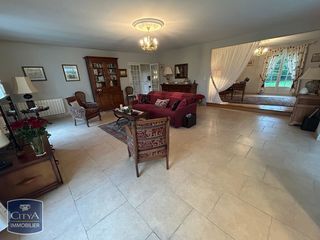  Maison � vendre 6 pi�ces 220 m�