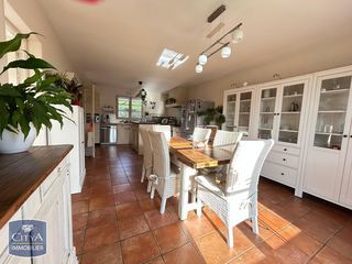  Maison � vendre 4 pi�ces 165 m�