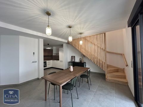   appartement Appartement - 3 pi�ce(s) - 104 m�