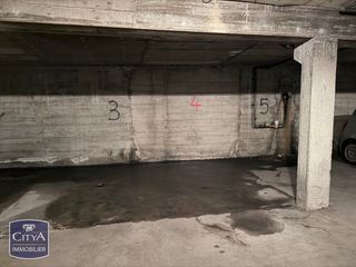  Parking / Garage � vendre 9 m�