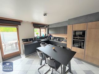  Maison � vendre 5 pi�ces 166 m�