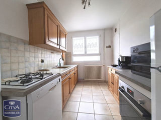  Appartement � vendre 5 pi�ces 83 m�