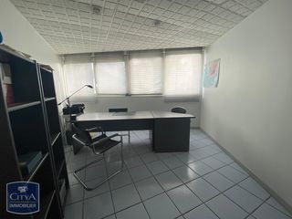  Appartement � vendre 10 pi�ces 186 m�