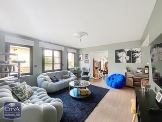  Maison � vendre 9 pi�ces 212 m�