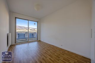  Appartement � vendre 4 pi�ces 93 m�