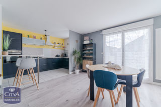  Appartement � vendre 3 pi�ces 80 m�