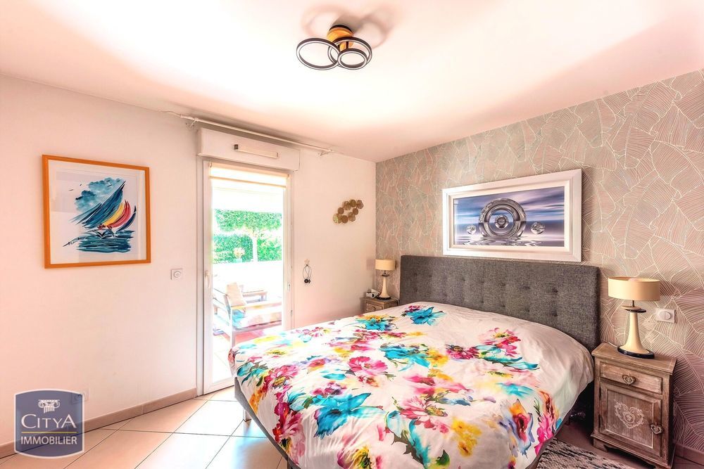 � vendre  Appartement Saint-Rapha�l (83700)