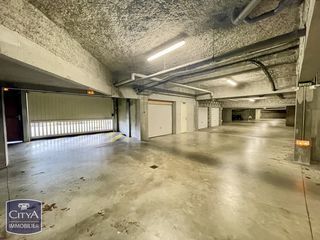  Parking / Garage � vendre 12 m�