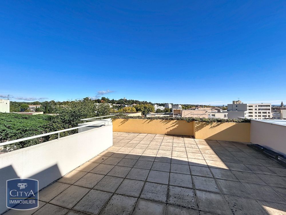 � vendre  Appartement Nimes (30900)