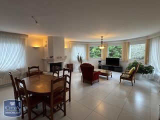  Maison � vendre 6 pi�ces 205 m�