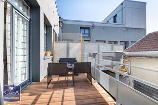  Appartement � vendre 3 pi�ces 75 m�