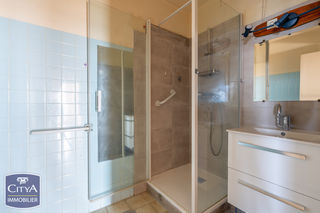  Appartement � vendre 4 pi�ces 73 m�