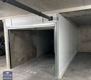  Parking / Garage � vendre 13 m�