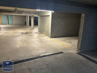  Parking / Garage � vendre 
